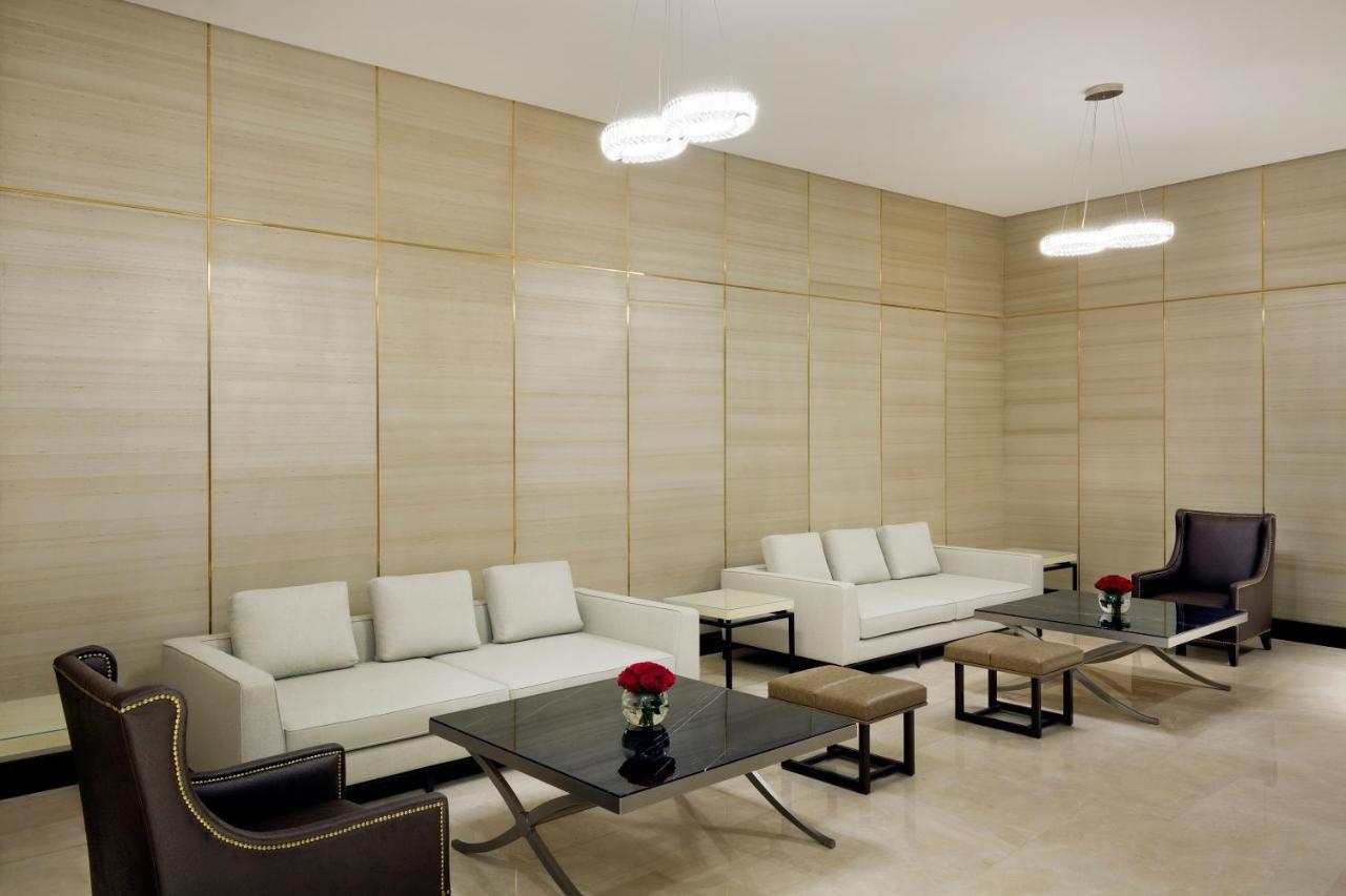Grand Hyatt Al Khobar Hotel And Residences Exterior photo The interior of the lounge
