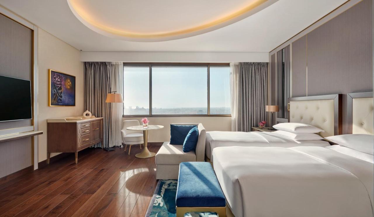 Grand Hyatt Al Khobar Hotel And Residences Exterior photo Deluxe Room